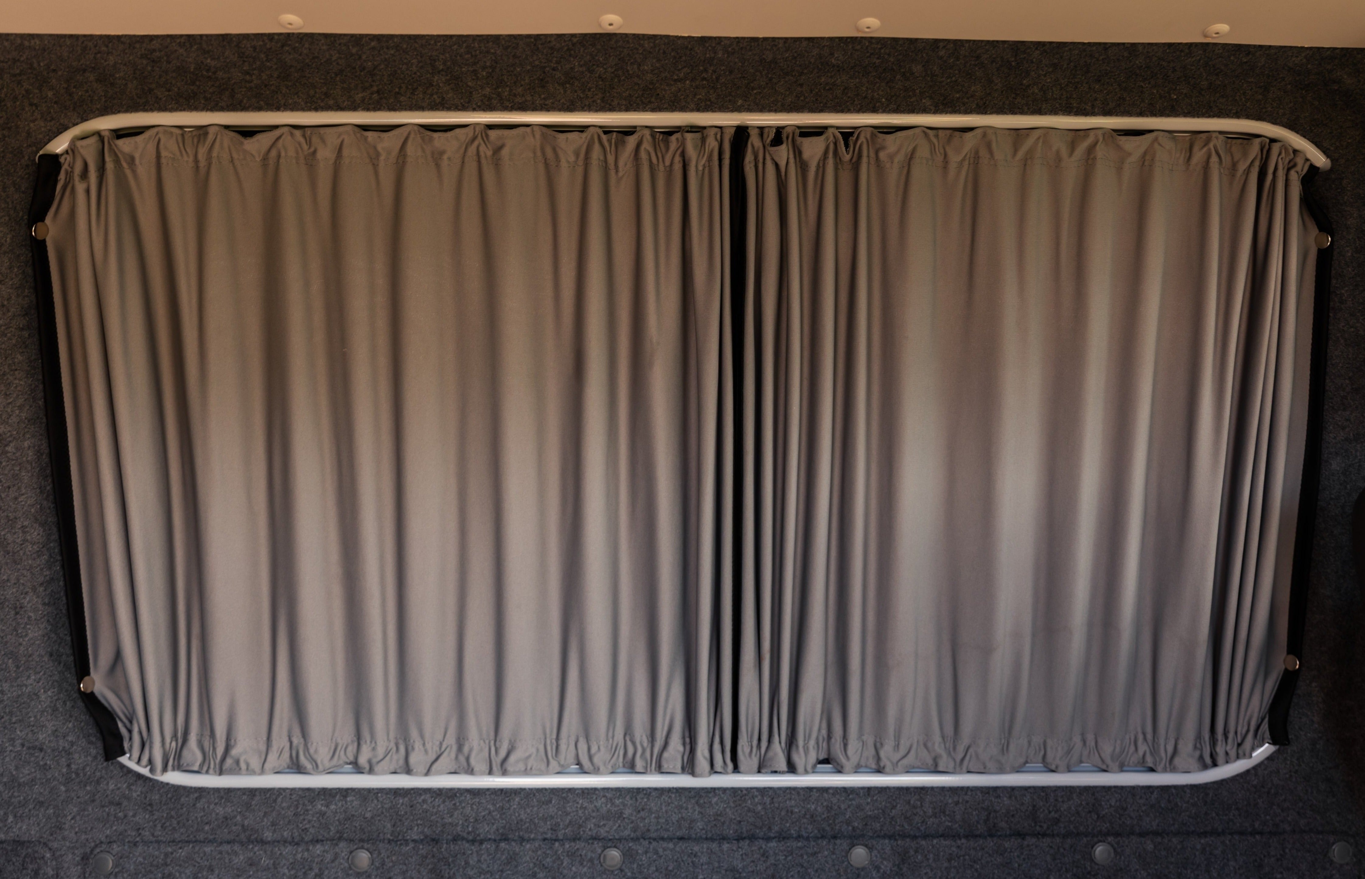 3 x Piece Curtain Kit - Transit Custom 2013+ (Premium Blackout)