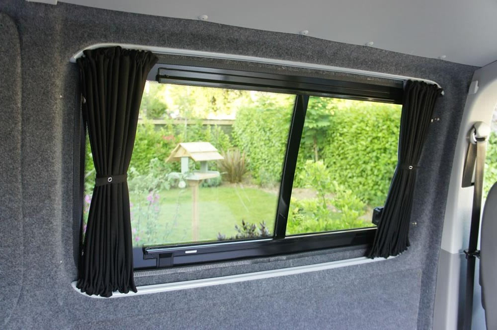 VW T5/T6 Curtain Kit - Left Centre not a Door (Blackout)