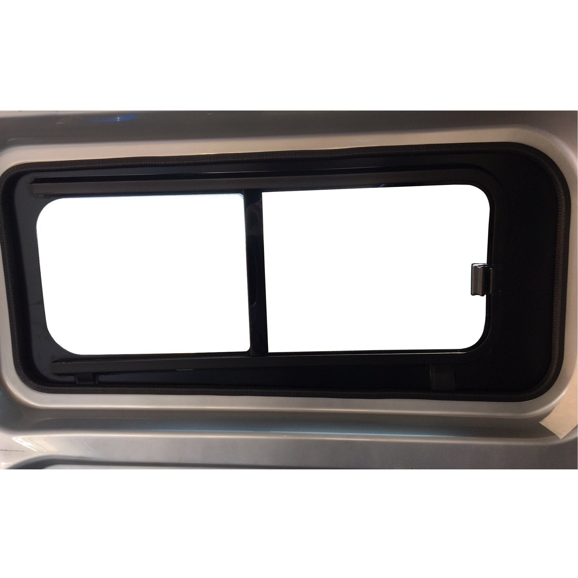 Right Opening Window Ford Transit Custom 2013+ with FREE Fitting Kit