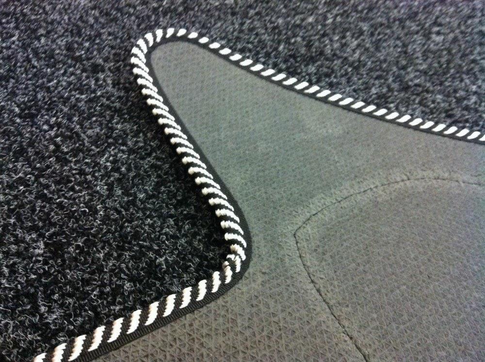Premium High Pile Velour Floor Mat For VW T5 Cab - Anthracite (German Made)