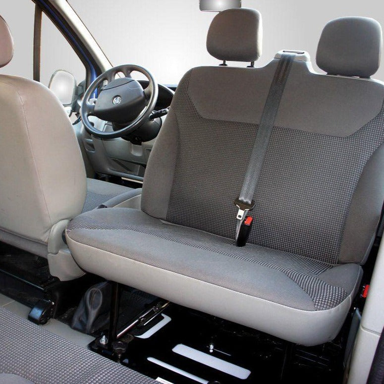 Base tournante double banquette Kiravans Renault Trafic 2ᵉ X83 (2001‑2014)
